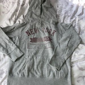 American Eagle Outfitters gray hoodie sz M